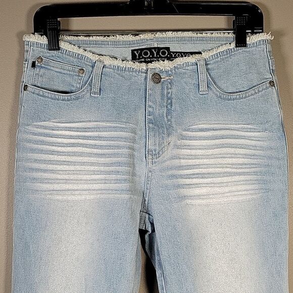 NWOT Y.O.Y.O. Sparkly Jeans  - Picture 3 of 7